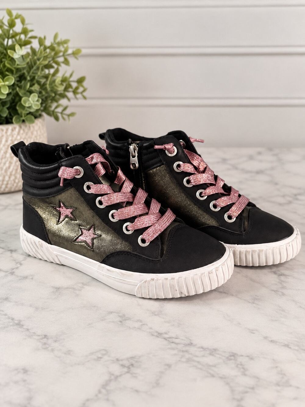 Blowfish Malibu Wanderland-K Girls 3M High Top Sneakers Glitter Stars NWOB